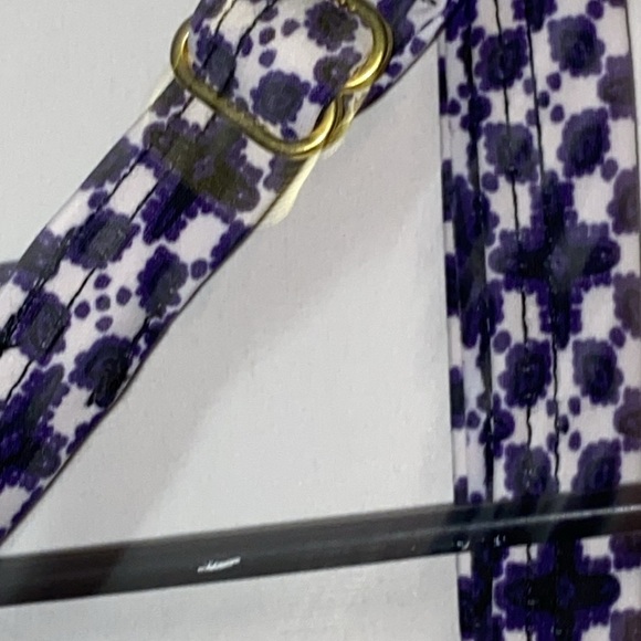 SWIM BY CACIQUE Women's Blue Geo Patterned Swim Top.TRUE BUILT IN BRA SIZE 44DD - Picture 6 of 12